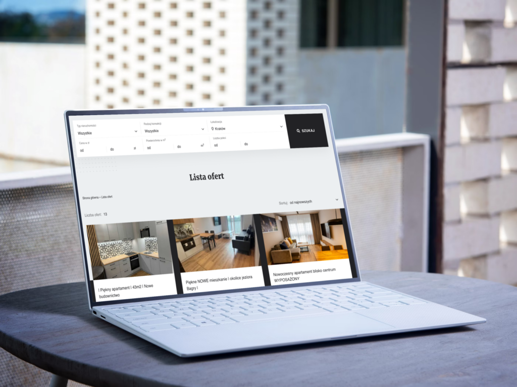 laptop ze stroną zintegrowaną z asari